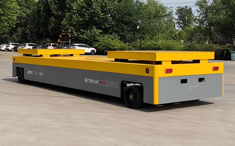Trackless transfer cart