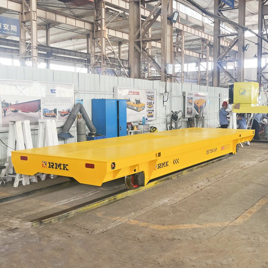Rail mounted scrap transfer car Rail mounted scrap transfer car